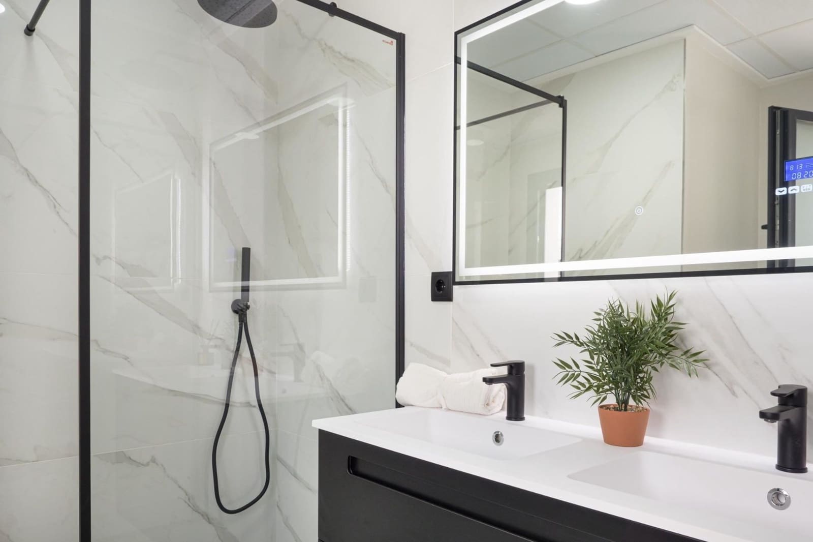 3 bedroom Villa for sale in San Pedro del Pinatar with pool - € 465,000 (Ref: 8997329)