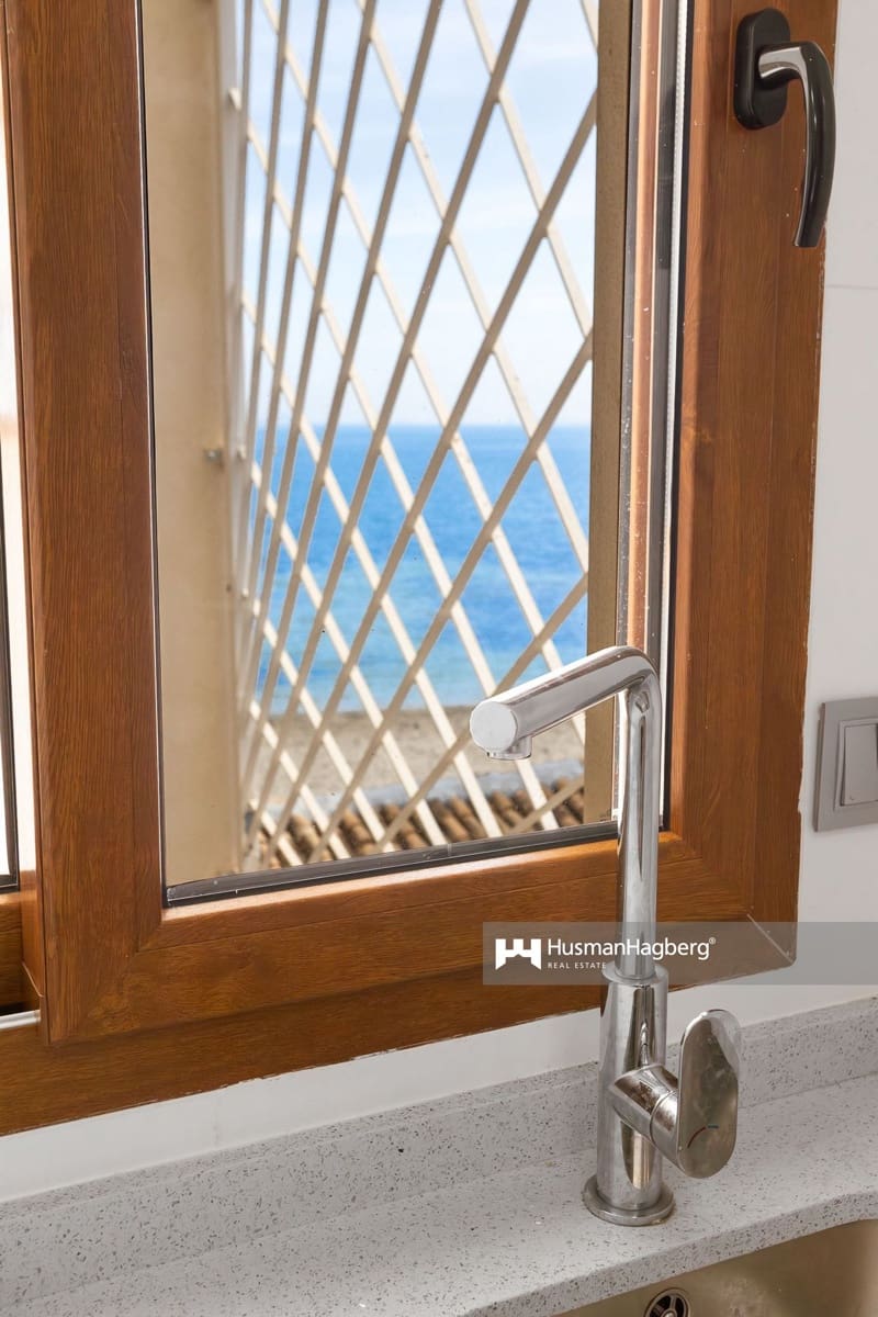 7 bedroom Villa for sale in Los Alcazares - € 799,000 (Ref: 9006137)