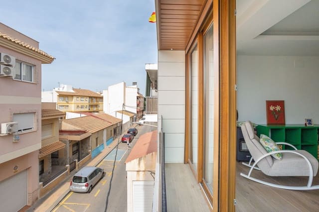 7 sypialnia Willa na sprzedaż w Centro, Los Alcázares - 799 000 € (Ref: 9006137)