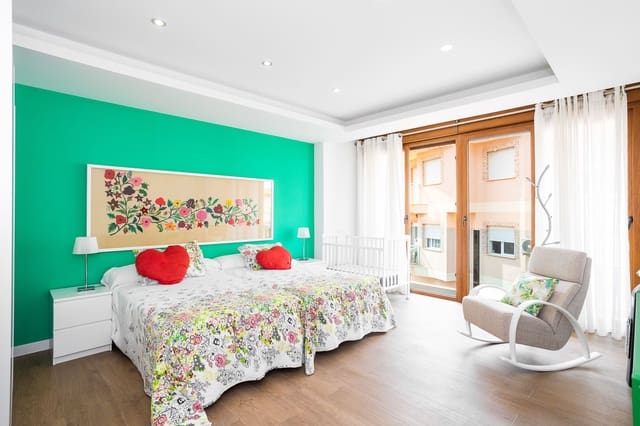 7 sypialnia Willa na sprzedaż w Centro, Los Alcázares - 799 000 € (Ref: 9006137)