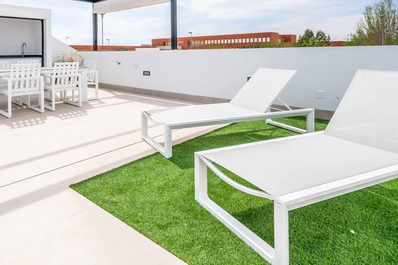 3 makuuhuone Huvila myytävänä paikassa Roldan mukana uima-altaan - 379 950 € (Ref: 9016527)