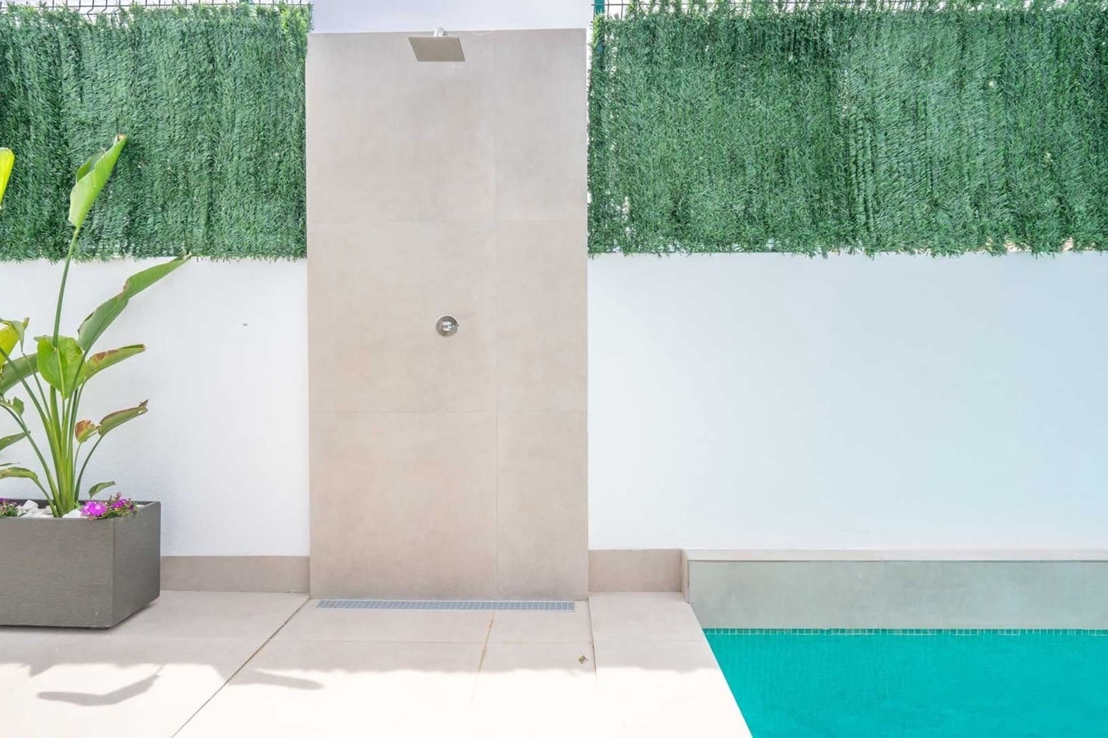 3 makuuhuone Huvila myytävänä paikassa Roldan mukana uima-altaan - 379 950 € (Ref: 9016527)