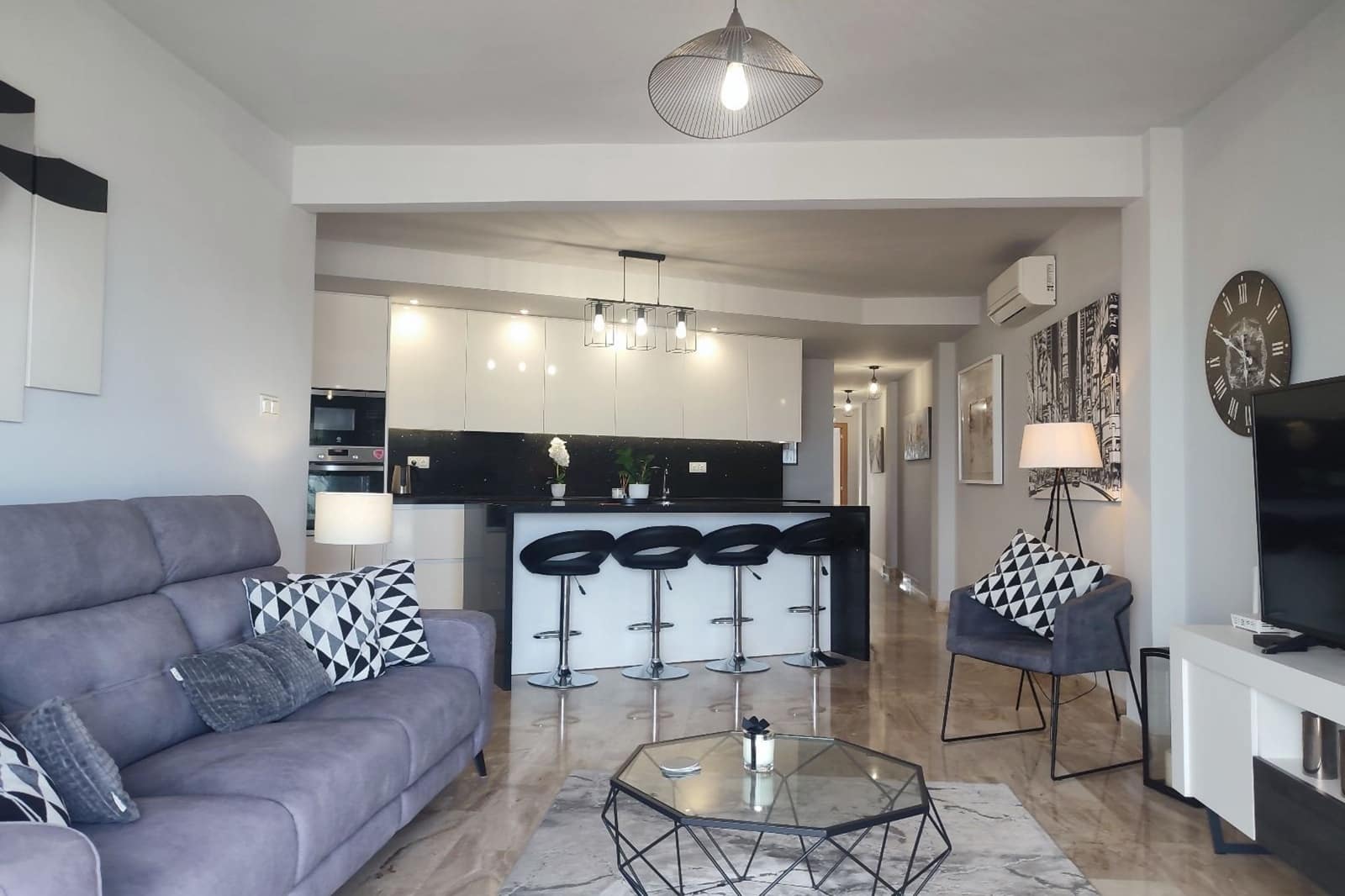 3 soveværelse Lejlighed til salg i Los Cuarteros - € 274.950 (Ref: 9097564)