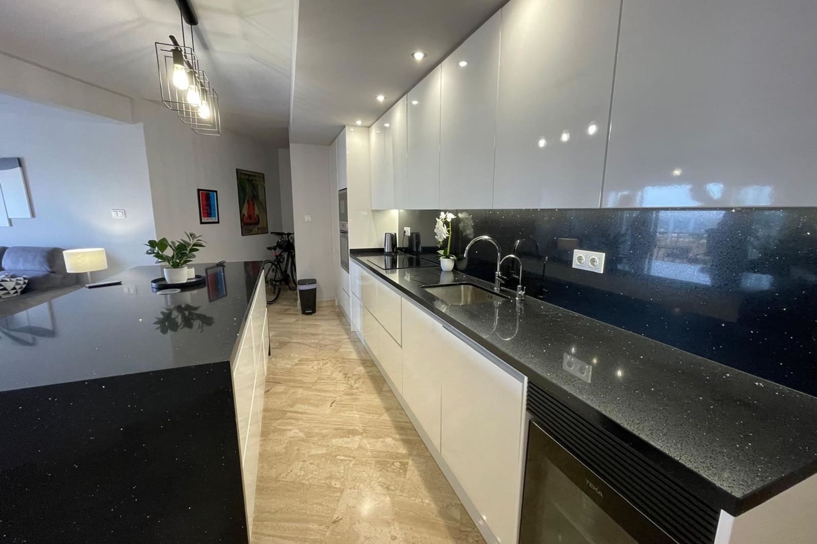 3 soveværelse Lejlighed til salg i Los Cuarteros - € 274.950 (Ref: 9097564)