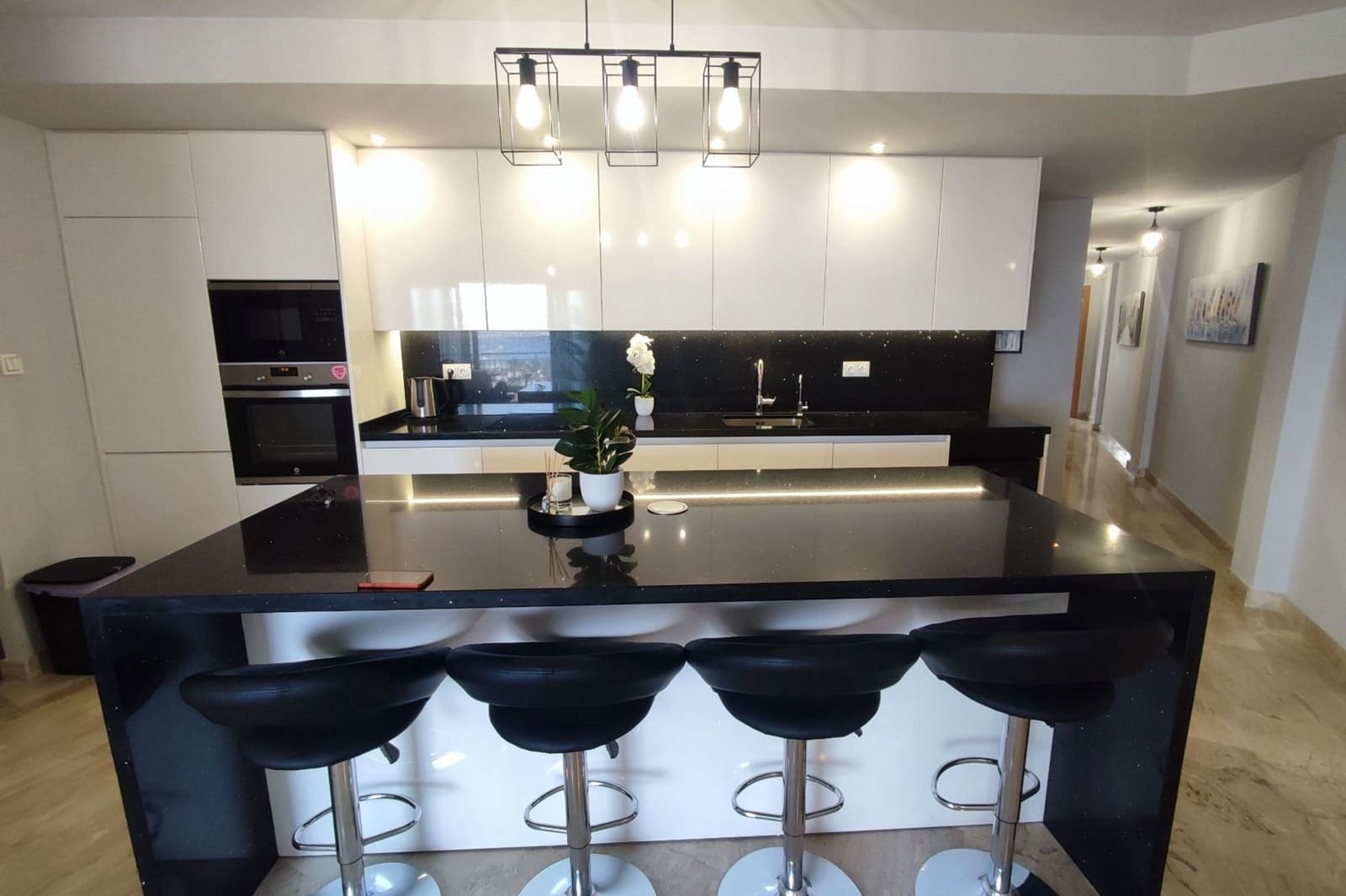 3 soveværelse Lejlighed til salg i Los Cuarteros - € 274.950 (Ref: 9097564)