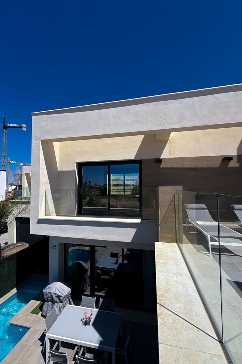 3 bedroom Villa for sale in Torre-Pacheco with pool - € 530,000 (Ref: 9100224)