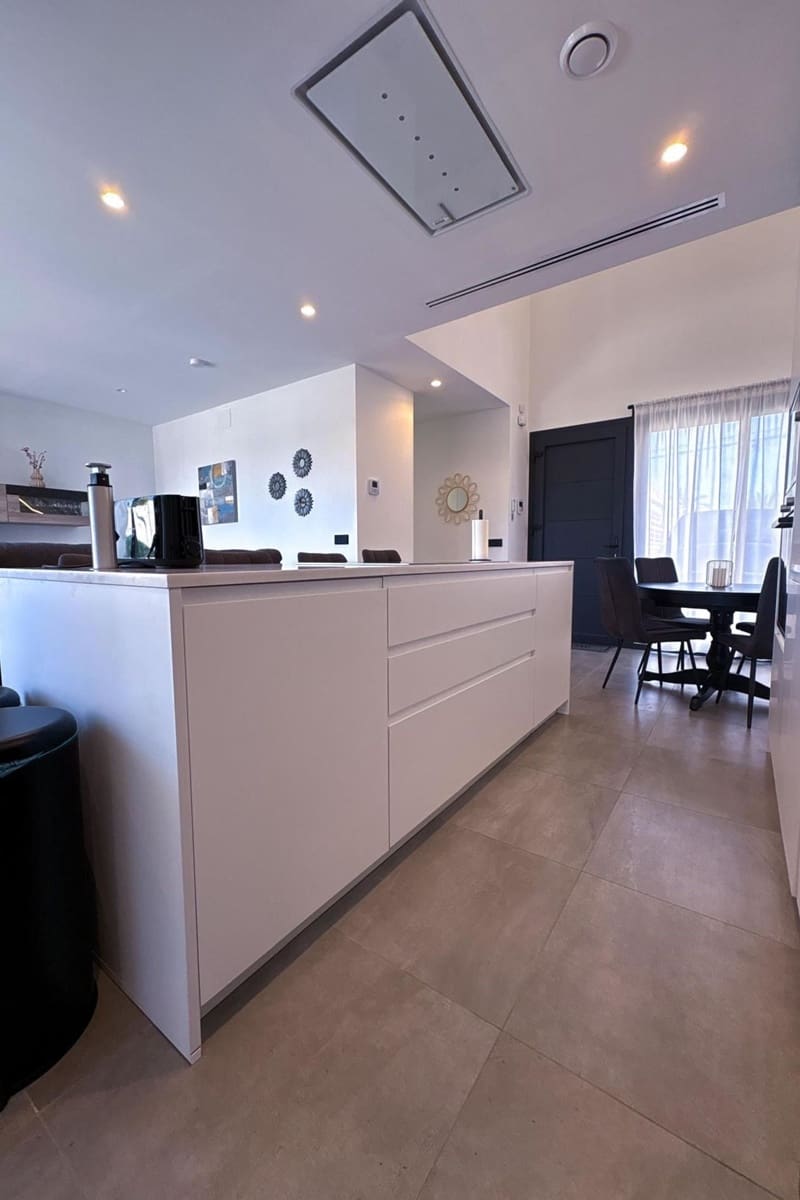 3 bedroom Villa for sale in Torre-Pacheco with pool - € 530,000 (Ref: 9100224)