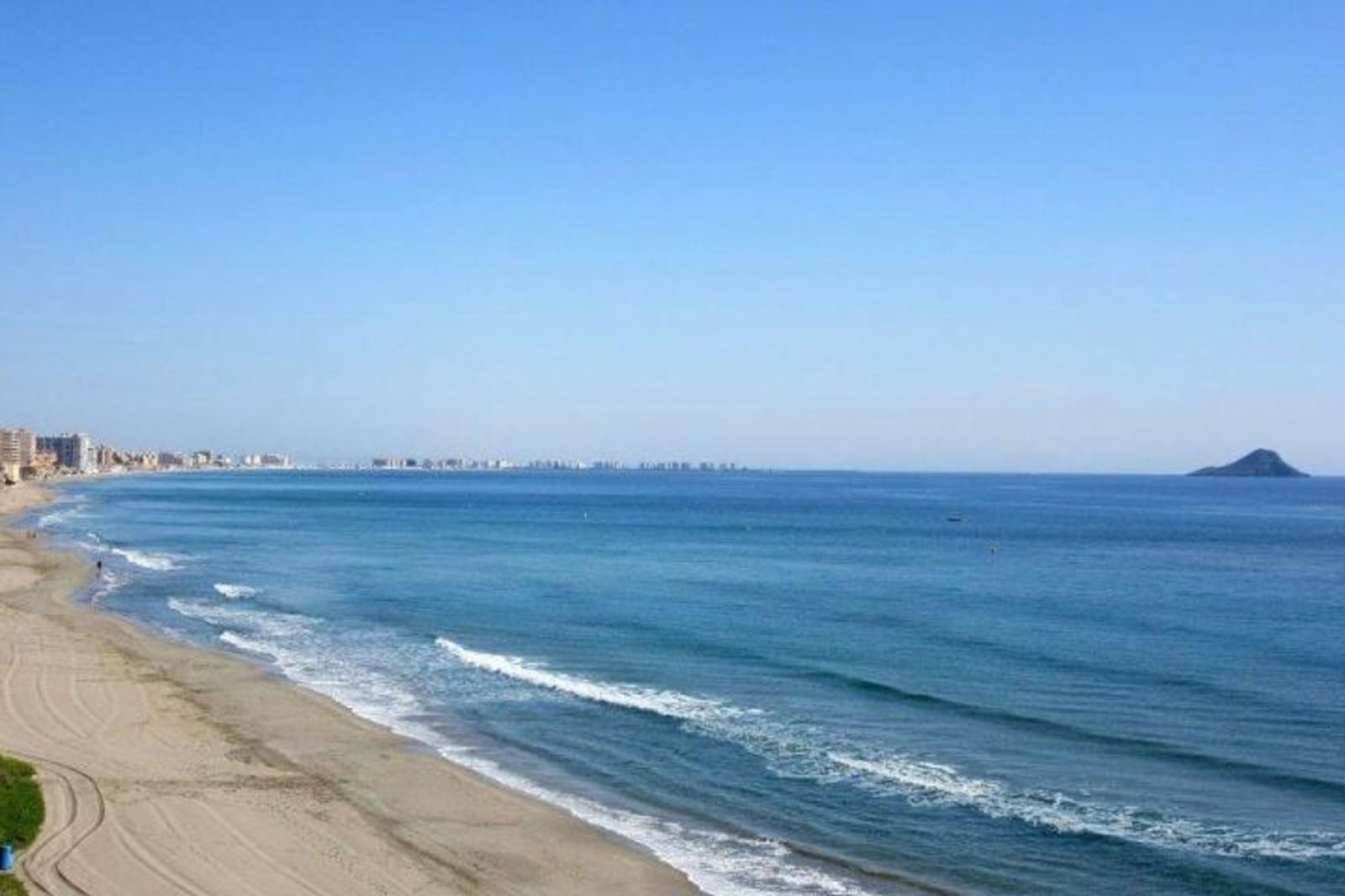 3 sovrum Villa till salu i La Manga del Mar Menor med pool - 780 000 € (Ref: 9195037)