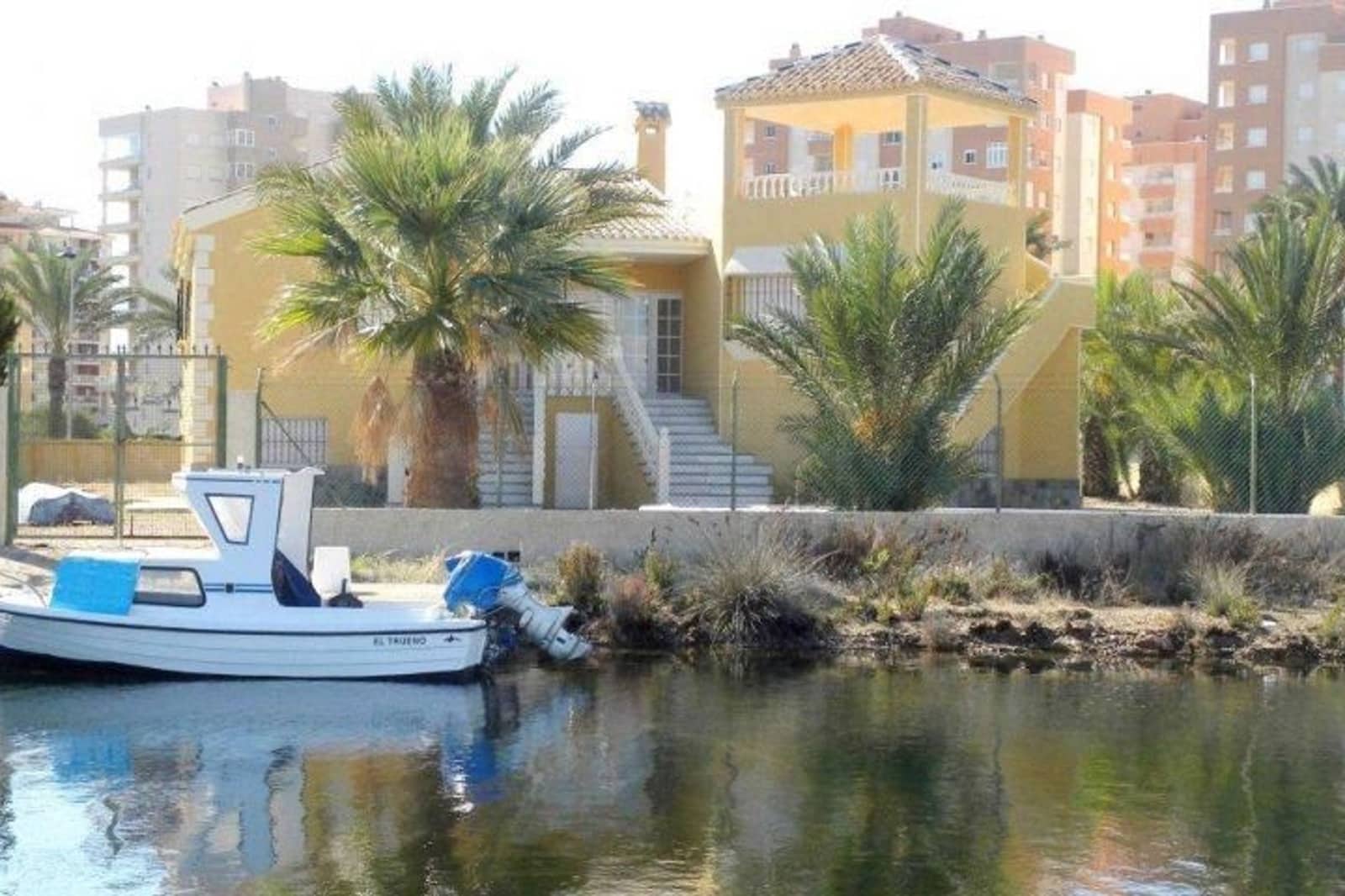 3 sovrum Villa till salu i La Manga del Mar Menor med pool - 780 000 € (Ref: 9195037)
