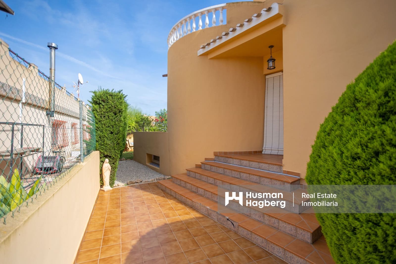 3 sovrum Villa till salu i Playa Honda med pool - 499 950 € (Ref: 9246053)