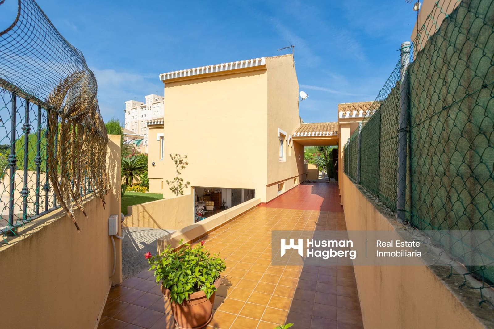 3 sovrum Villa till salu i Playa Honda med pool - 499 950 € (Ref: 9246053)