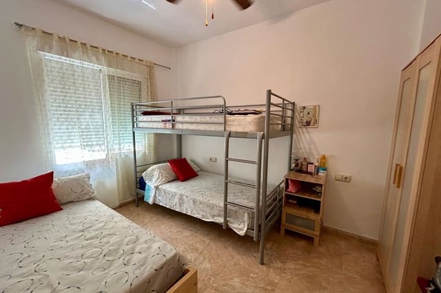 Apartamento de 3 habitaciones en Centro, Los Alcázares en venta - 125.000 € (Ref: 9378429)