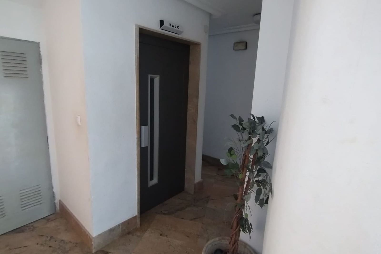 2 sovrum Lägenhet till salu i Lo Pagan med pool - 159 900 € (Ref: 9386462)