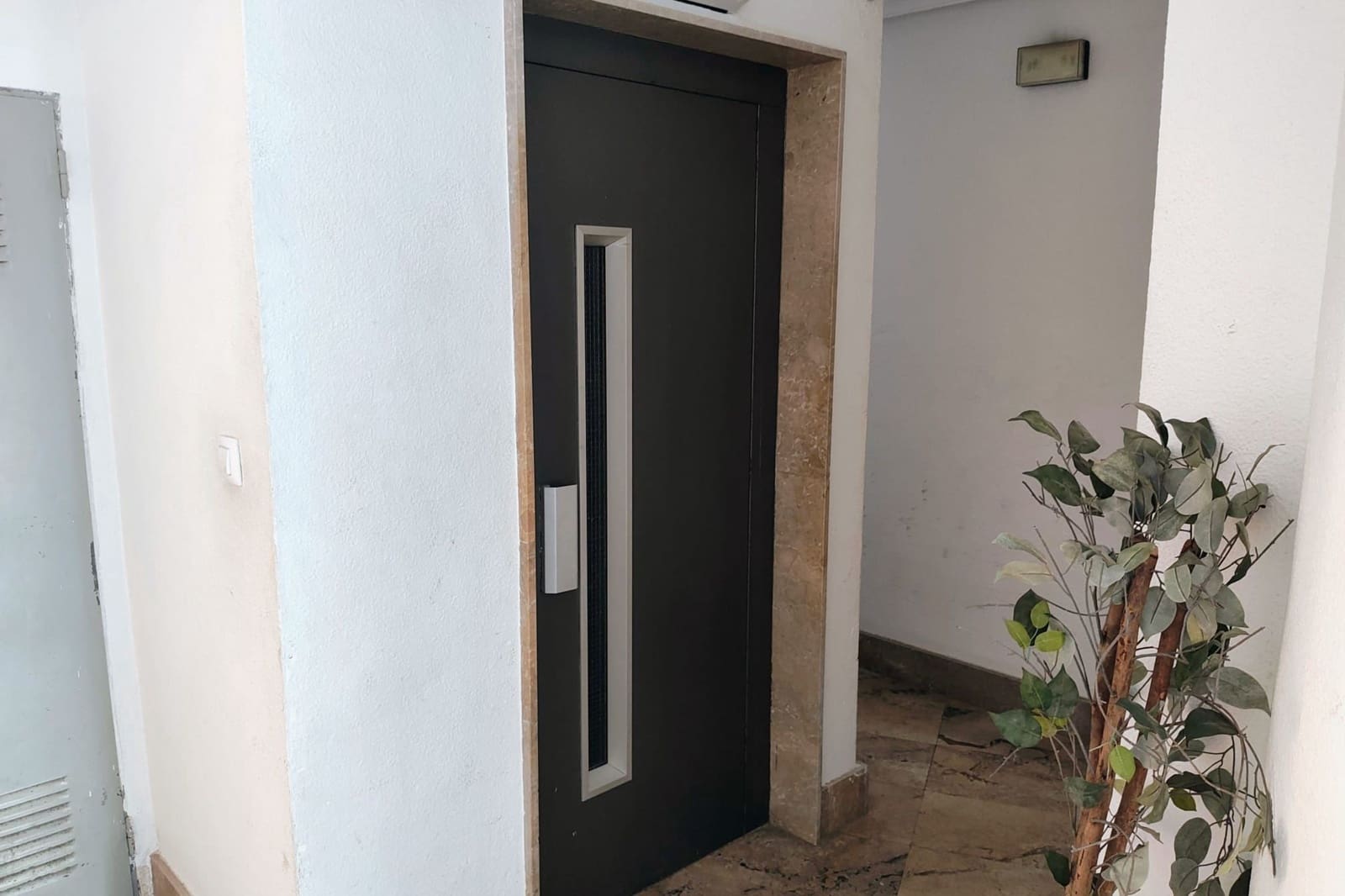 2 sovrum Lägenhet till salu i Lo Pagan med pool - 159 900 € (Ref: 9386462)