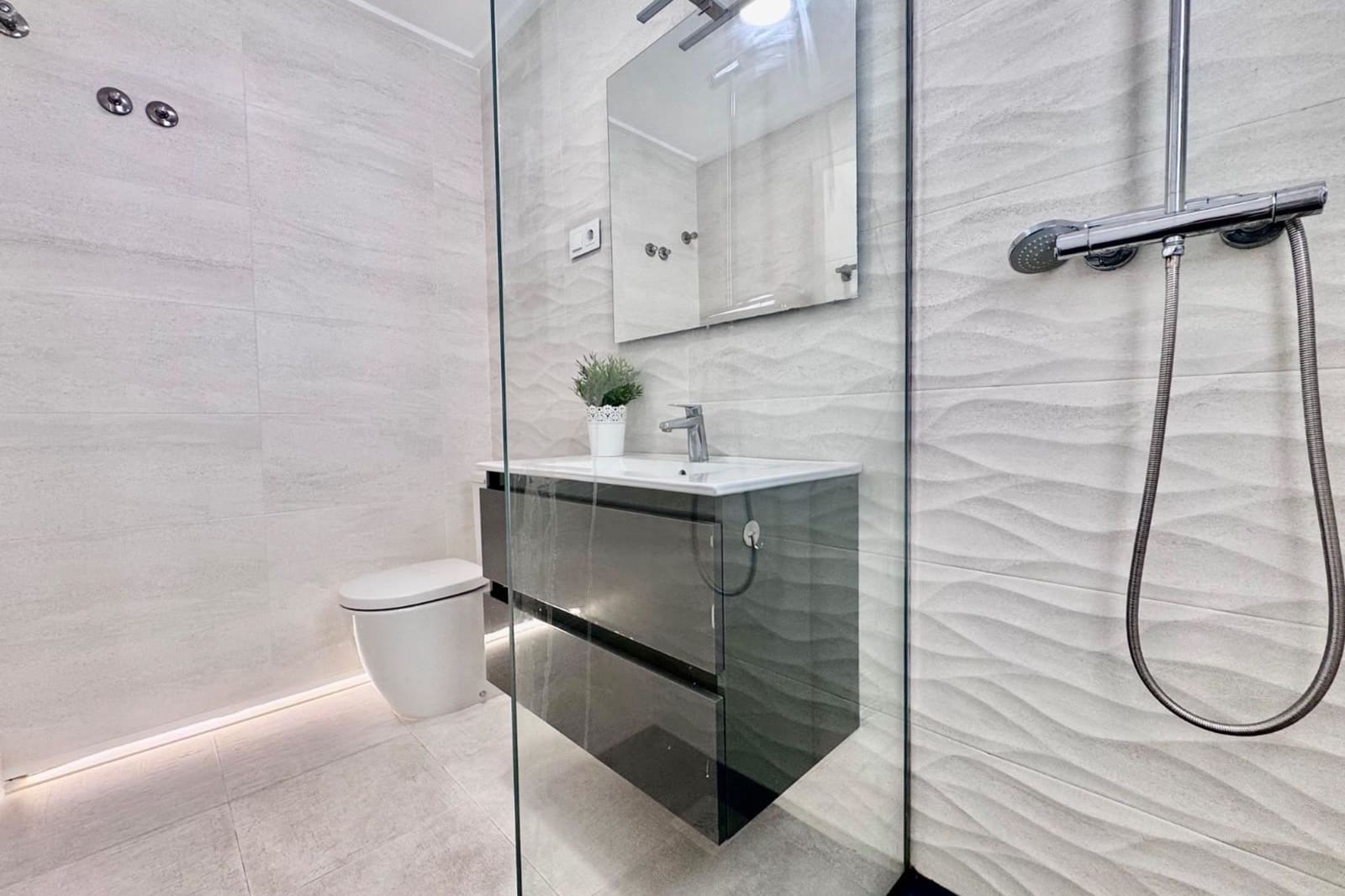 3 quarto Casa em Banda para venda em Lo Pagan com piscina - 325 000 € (Ref: 9388623)