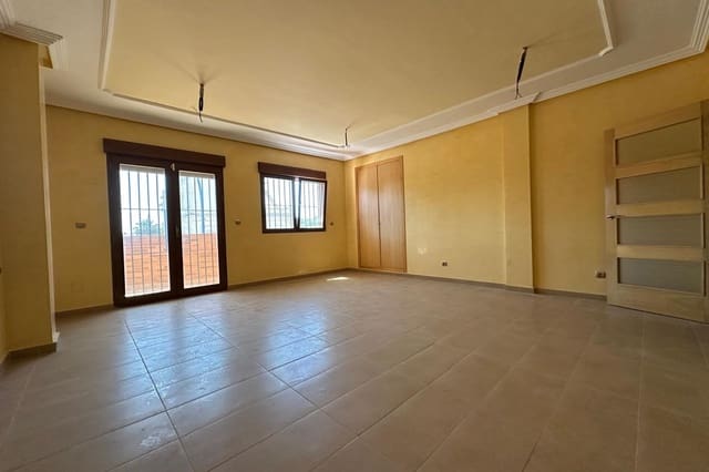 4 soveværelse Lejlighed til salg i Centro, Los Alcázares - € 190.000 (Ref: 9401959)