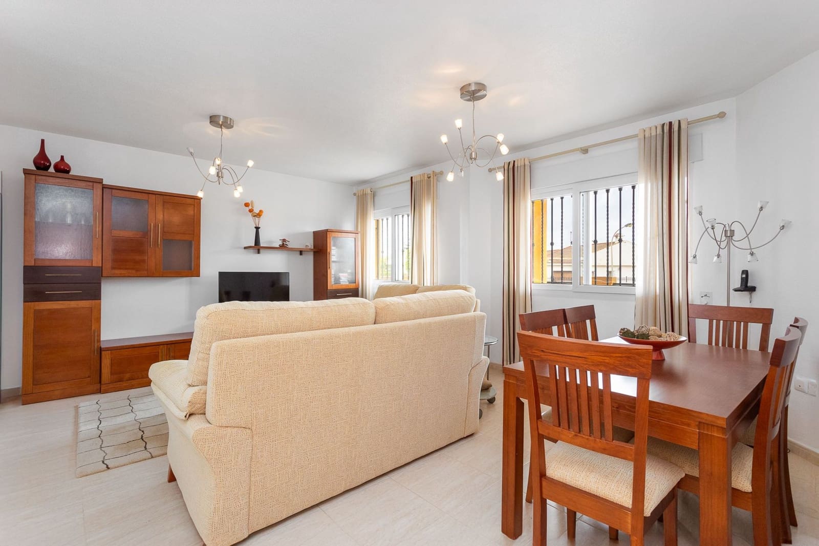 3 sovrum Hus till salu i La Puebla med pool - 215 000 € (Ref: 9402708)