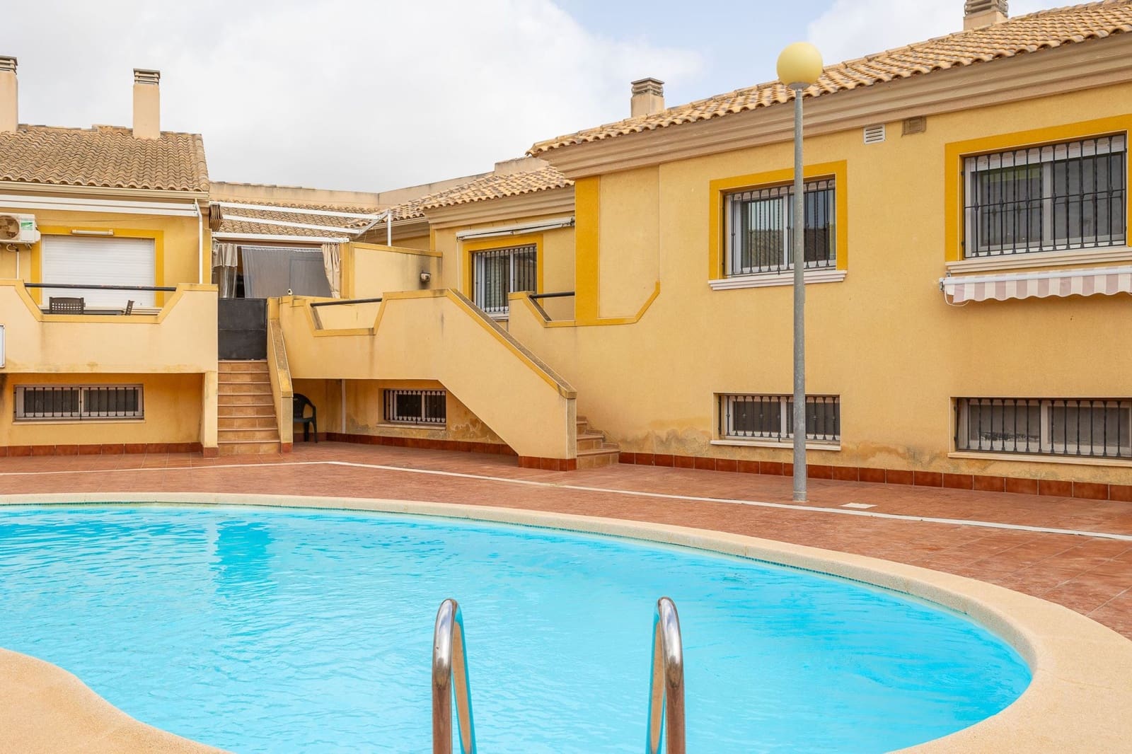3 sovrum Hus till salu i La Puebla med pool - 215 000 € (Ref: 9402708)