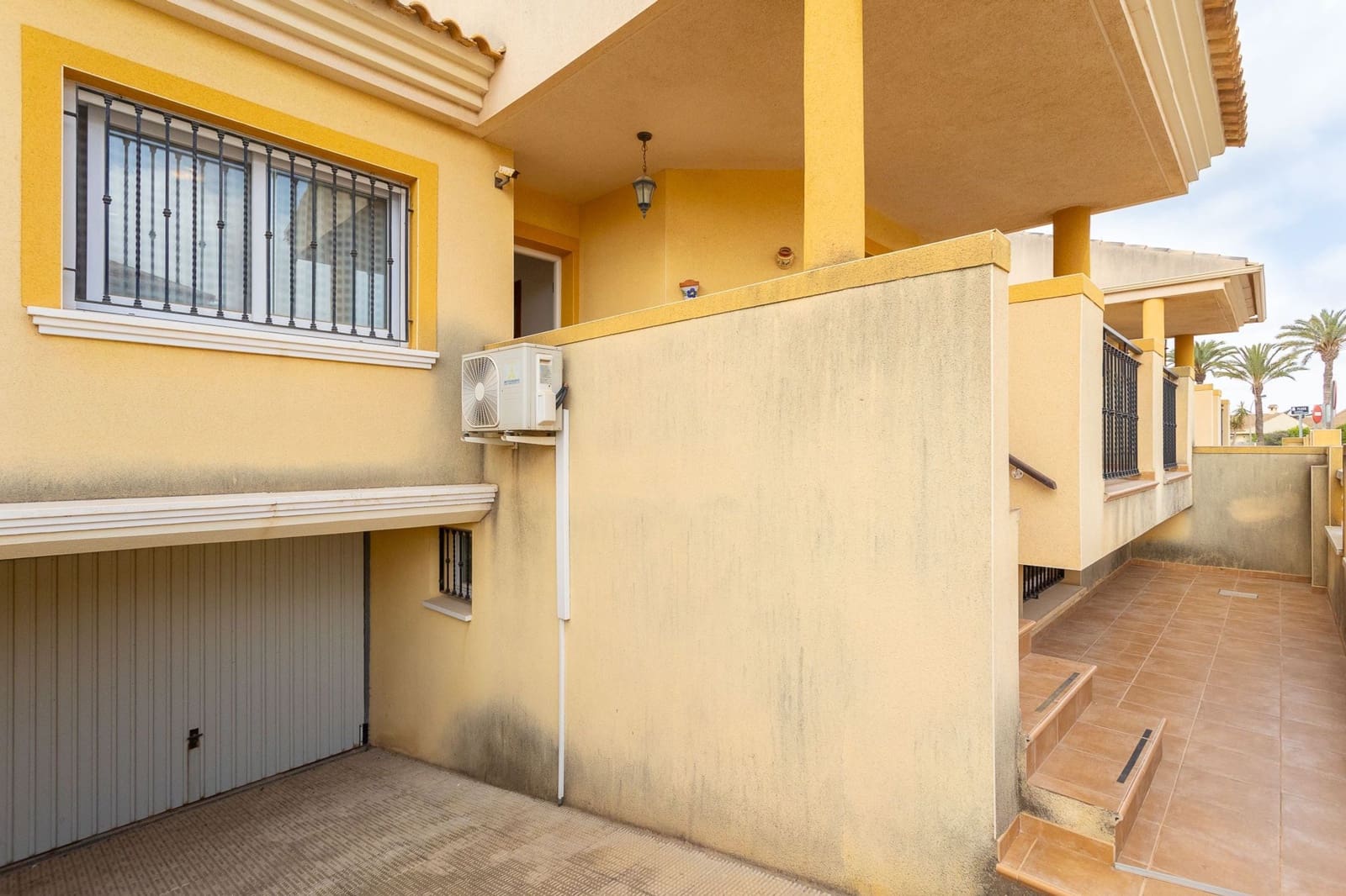 3 sovrum Hus till salu i La Puebla med pool - 215 000 € (Ref: 9402708)