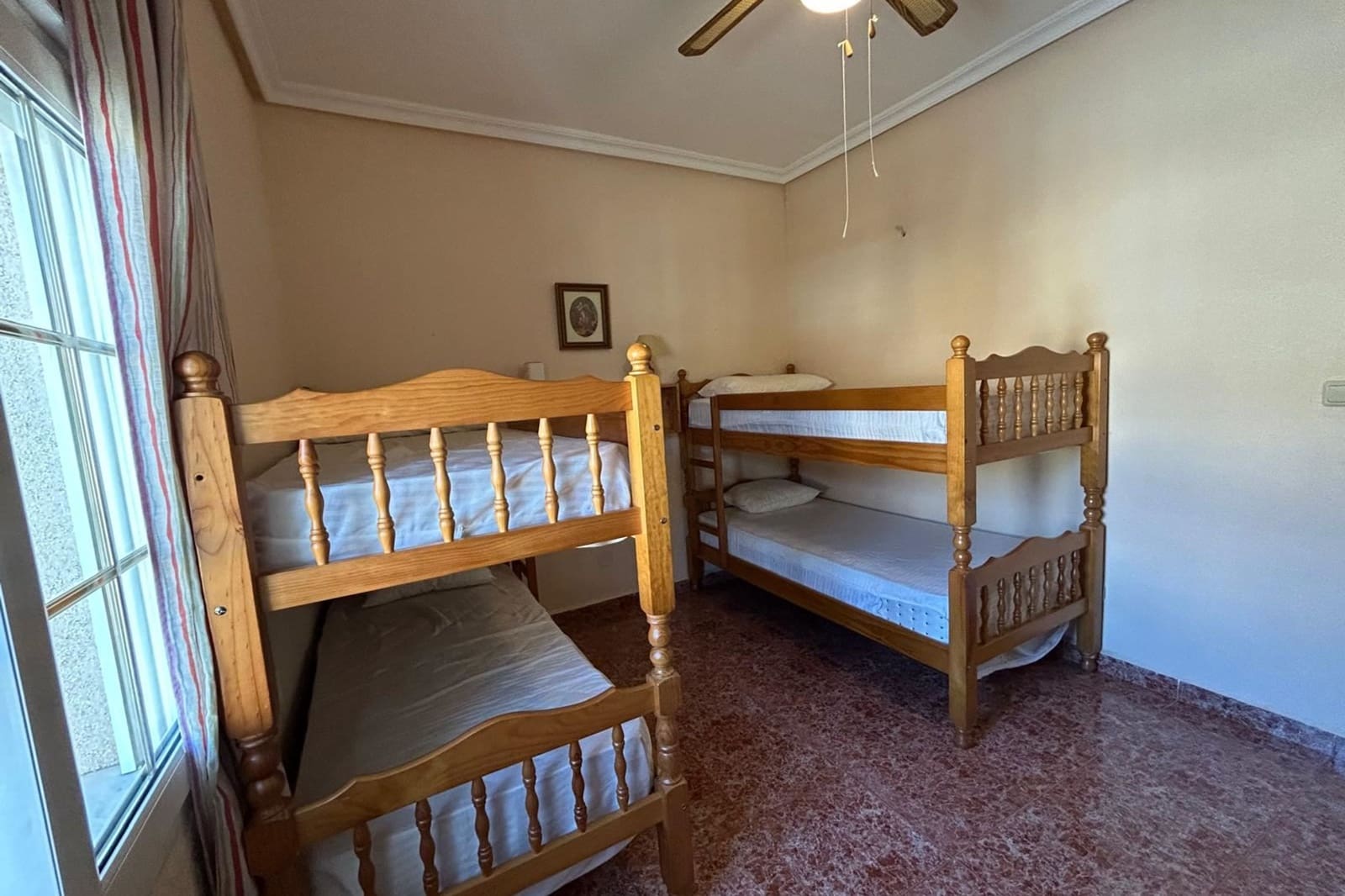 4 makuuhuone Omakotitalo myytävänä paikassa Los Cuarteros - 249 000 € (Ref: 9412792)