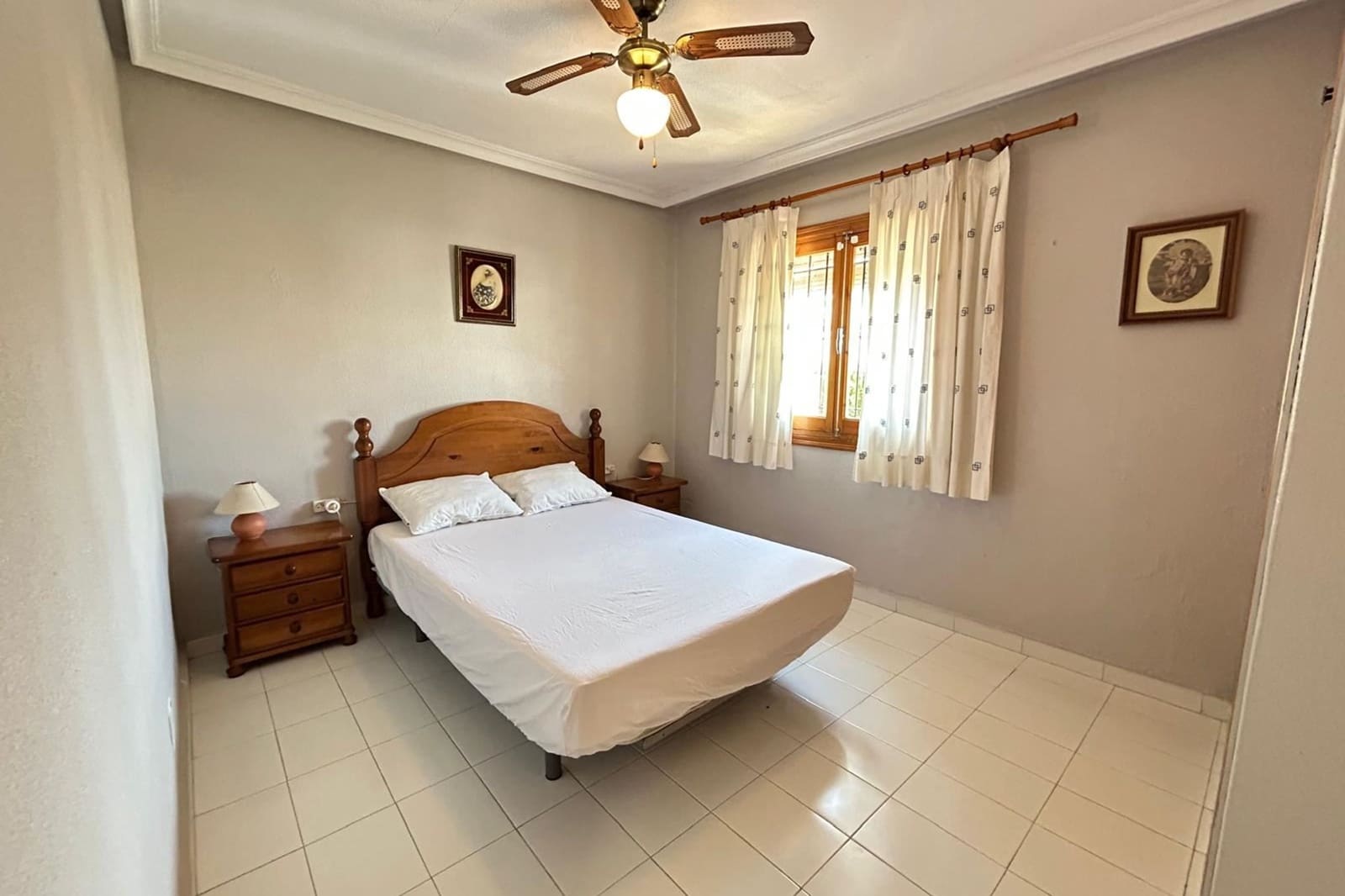 4 makuuhuone Omakotitalo myytävänä paikassa Los Cuarteros - 249 000 € (Ref: 9412792)