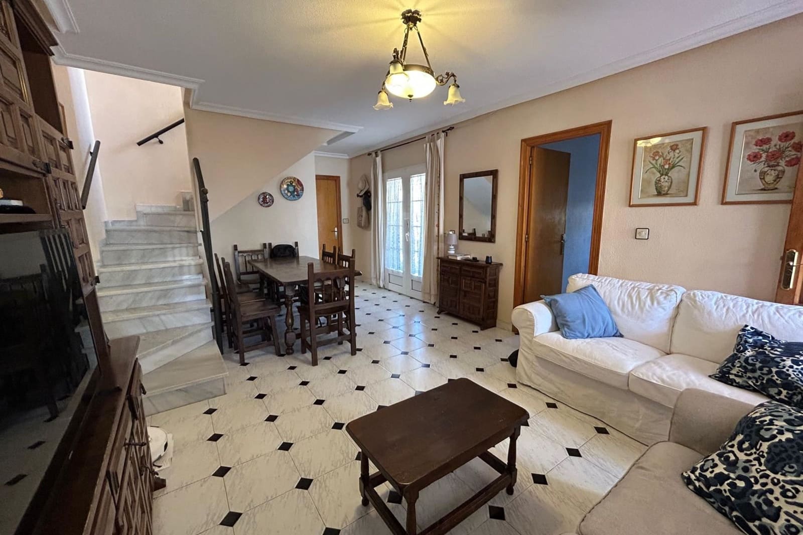 4 makuuhuone Omakotitalo myytävänä paikassa Los Cuarteros - 249 000 € (Ref: 9412792)