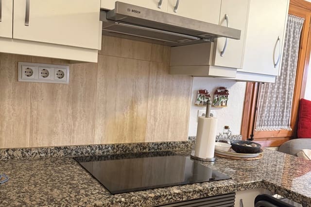 1 sovrum Lägenhet till salu i Santiago de la Ribera, San Javier med pool - 109 000 € (Ref: 9413031)