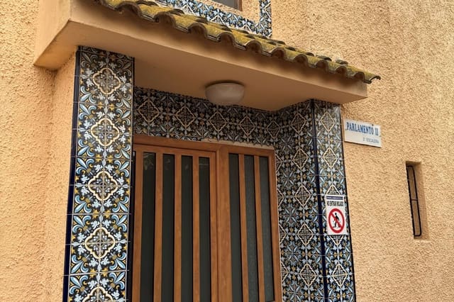 1 sovrum Lägenhet till salu i Santiago de la Ribera, San Javier med pool - 109 000 € (Ref: 9413031)