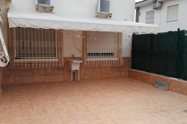 Villa for sale in Los Narejos - Punta Calera, Los Alcázares - € 290,000 (Ref: 9419475)
