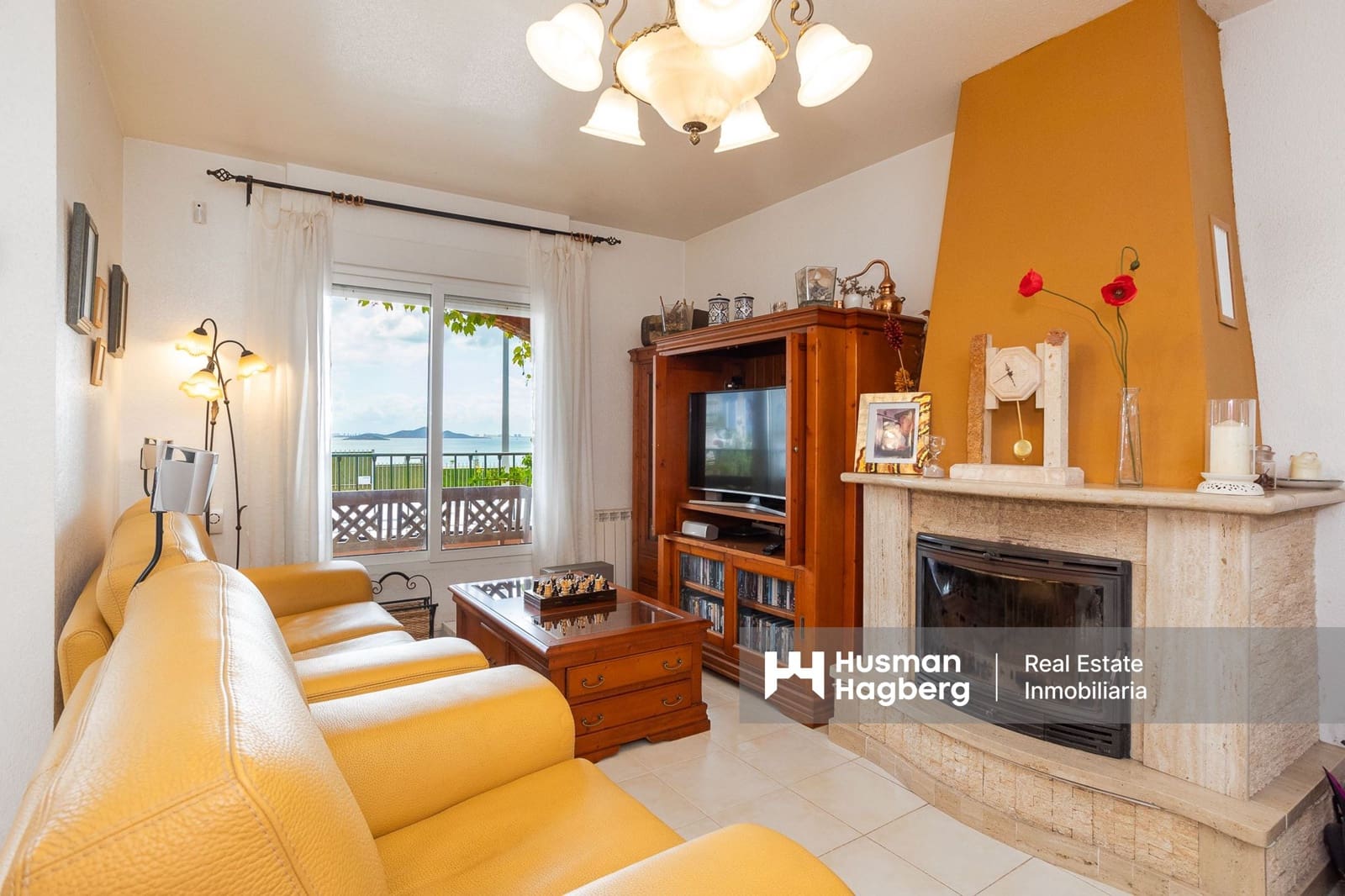 3 soveværelse Byhus til salg i El Carmoli med swimmingpool - € 299.000 (Ref: 9419478)