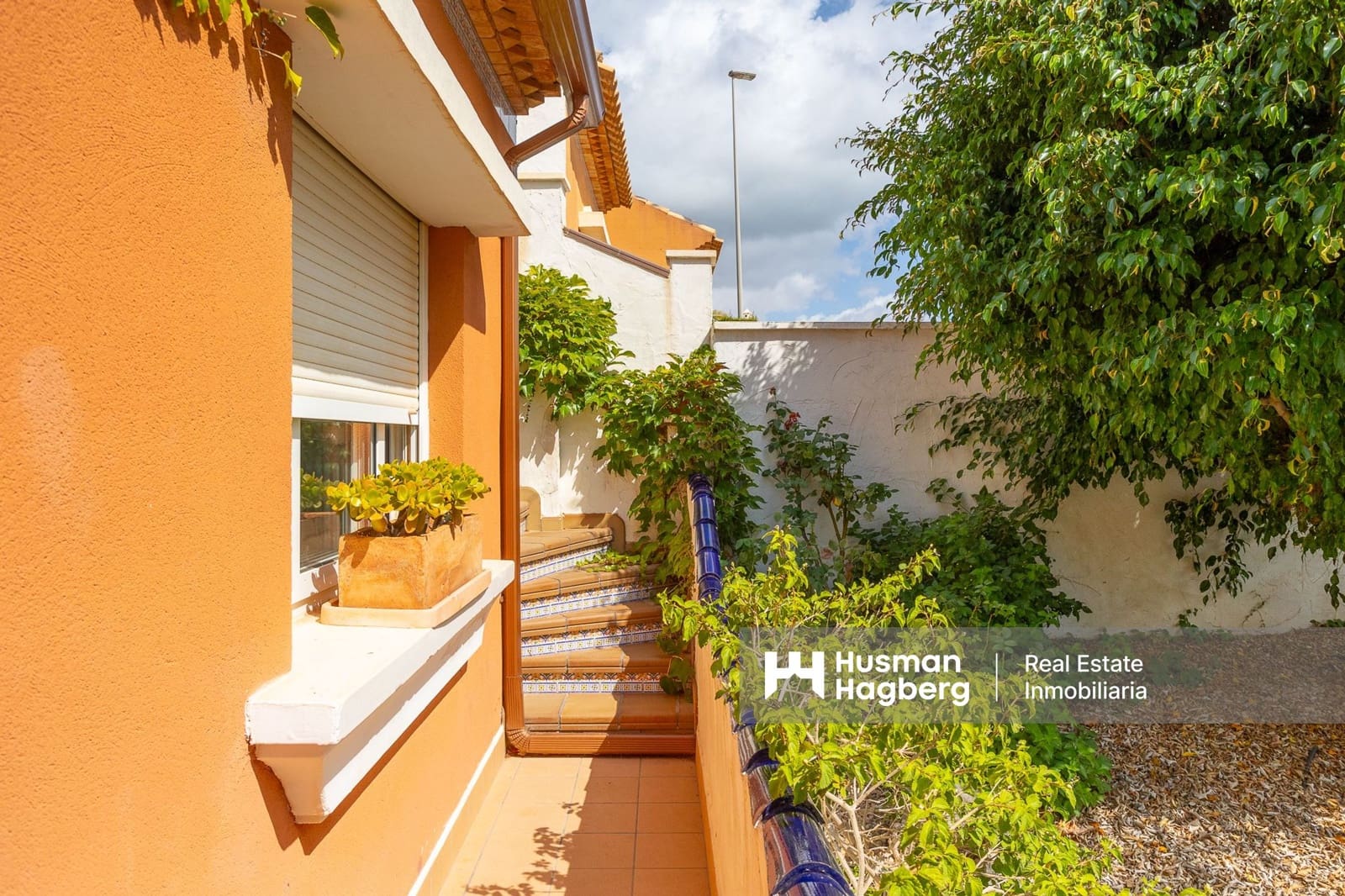 3 soveværelse Byhus til salg i El Carmoli med swimmingpool - € 299.000 (Ref: 9419478)