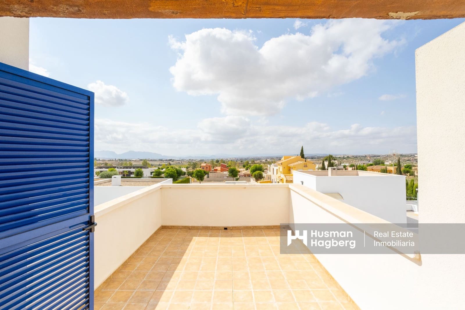 3 bedroom Villa for sale in Fortuna with pool - € 285,000 (Ref: 9419479)