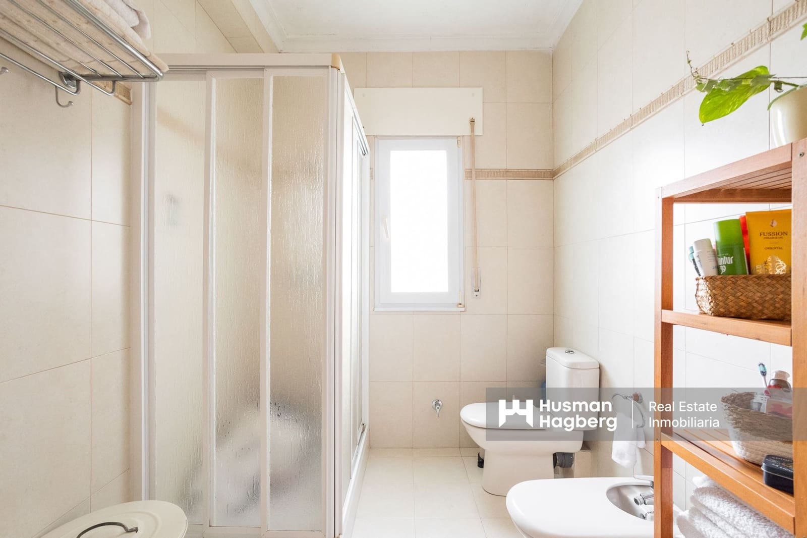 5 bedroom Villa for sale in El Algar with pool - € 269,900 (Ref: 9431934)