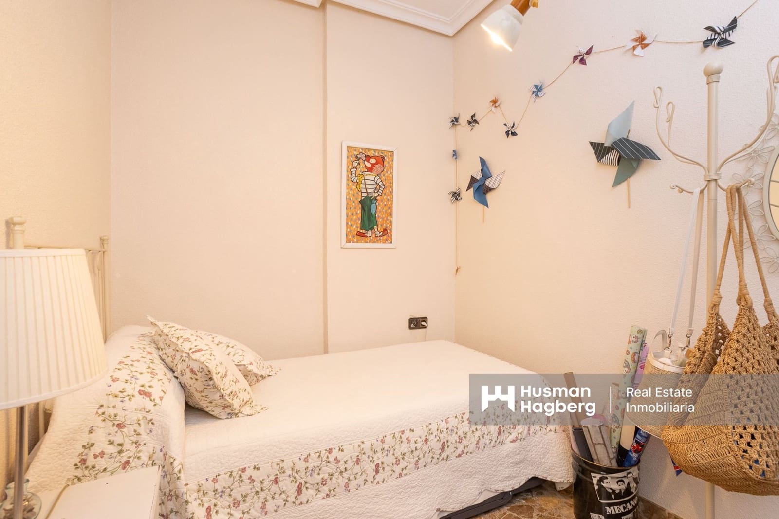 5 bedroom Villa for sale in El Algar with pool - € 269,900 (Ref: 9431934)