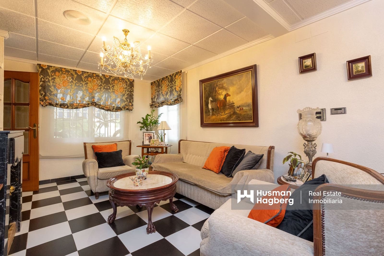 5 bedroom Villa for sale in El Algar with pool - € 269,900 (Ref: 9431934)