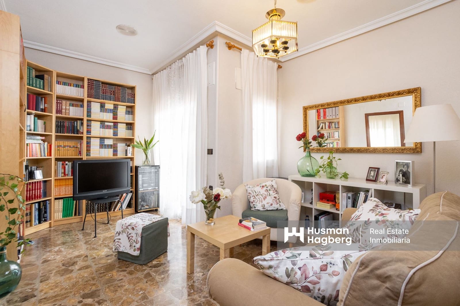 5 bedroom Villa for sale in El Algar with pool - € 269,900 (Ref: 9431934)