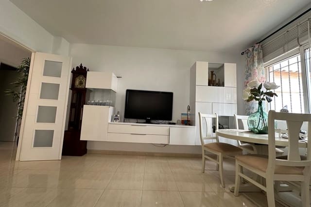 4 quarto Casa em Banda para venda em Centro, Los Alcázares - 325 000 € (Ref: 9444947)