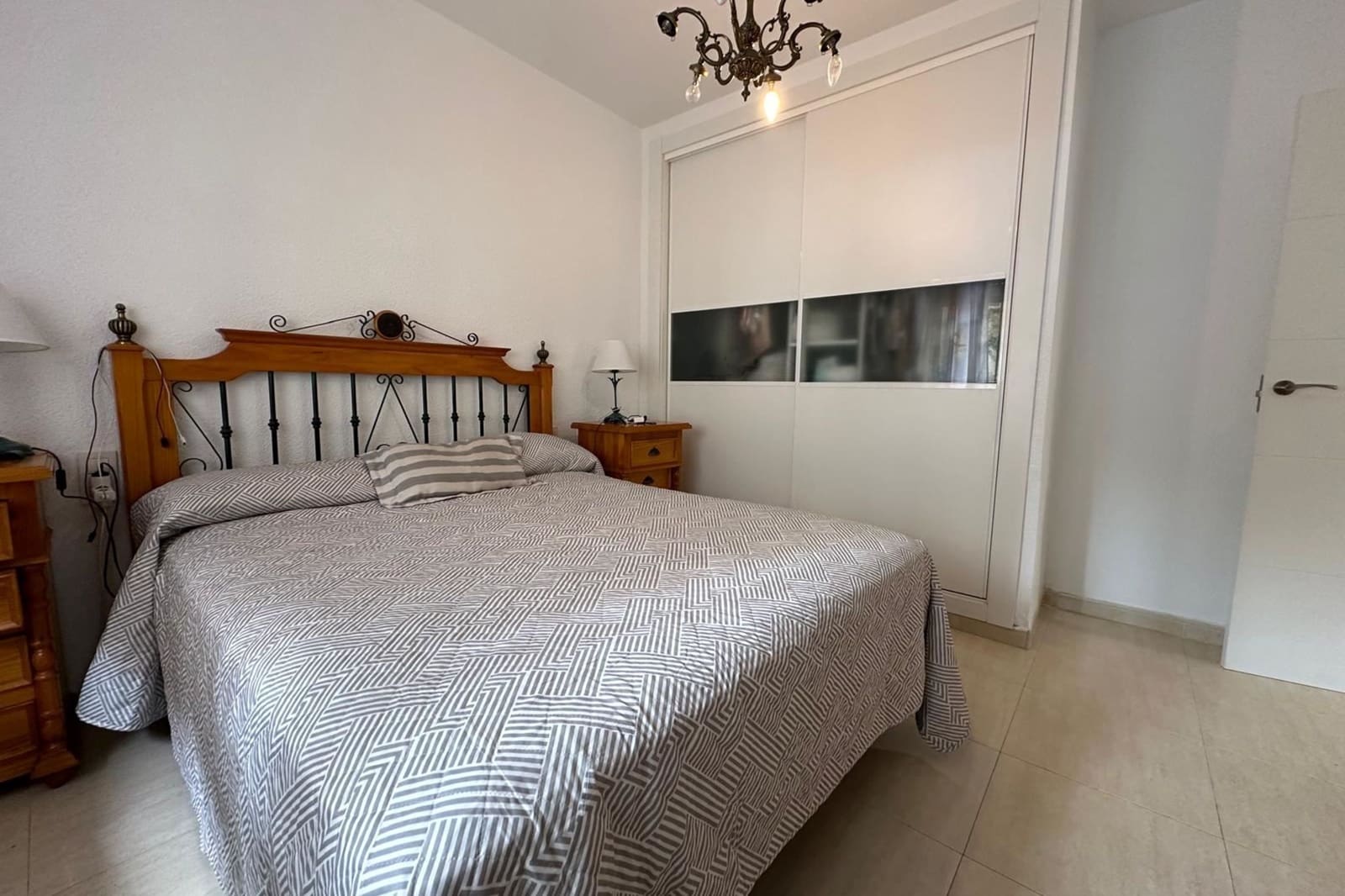 4 quarto Casa em Banda para venda em Los Alcazares - 325 000 € (Ref: 9444947)