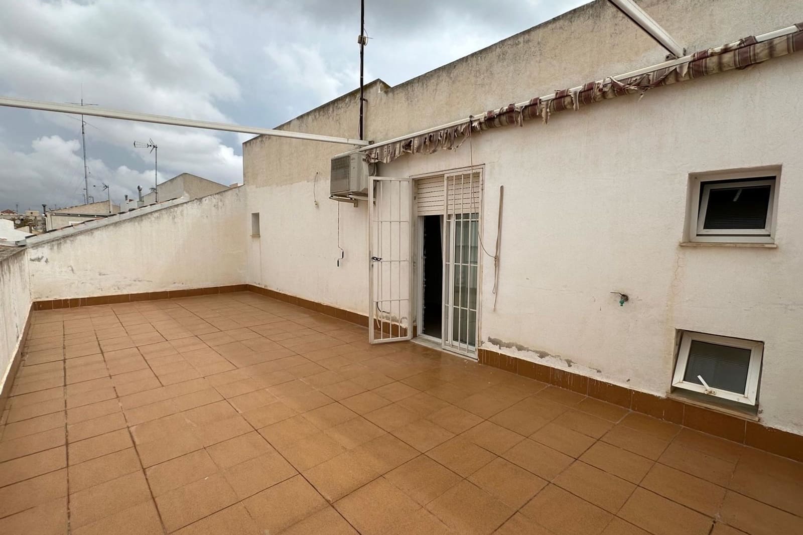 4 quarto Casa em Banda para venda em Los Alcazares - 325 000 € (Ref: 9444947)