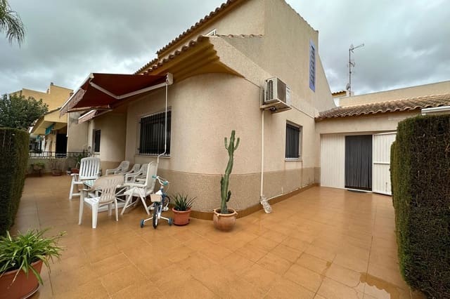 4 quarto Casa em Banda para venda em Centro, Los Alcázares - 325 000 € (Ref: 9444947)