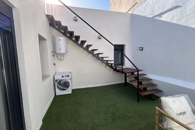 4 slaapkamer Huis te koop in Centro, Los Alcázares - € 320.000 (Ref: 9451468)