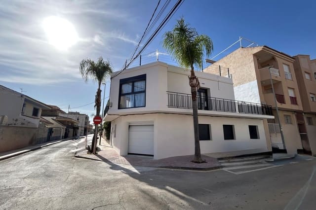 4 slaapkamer Huis te koop in Centro, Los Alcázares - € 320.000 (Ref: 9451468)