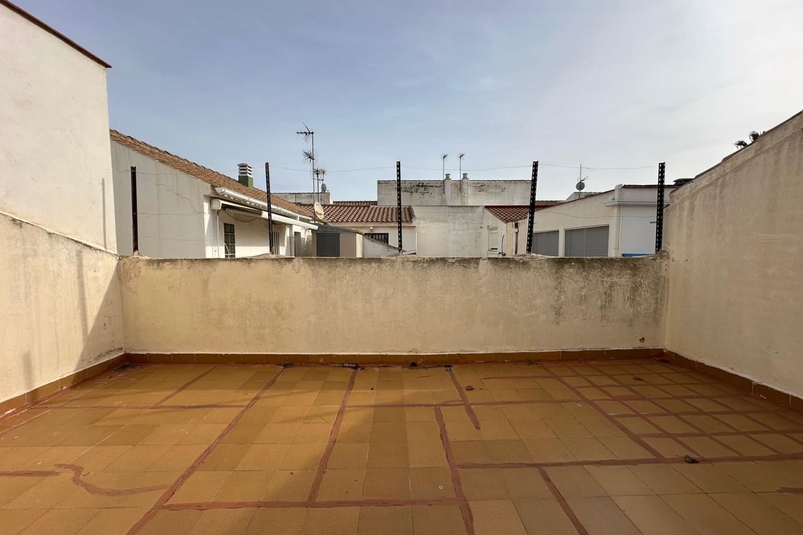 4 bedroom Townhouse for sale in Los Alcazares - € 209,900 (Ref: 9484973)