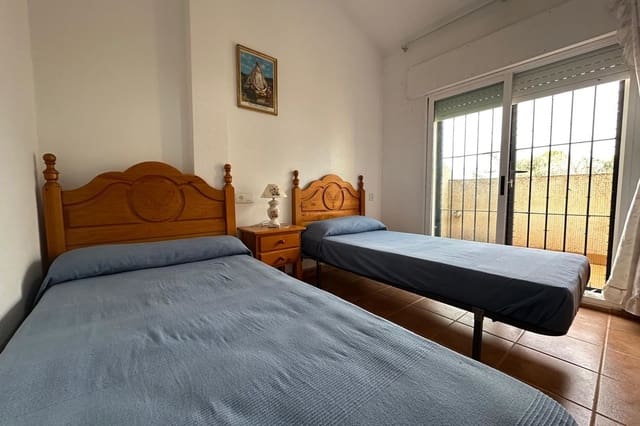 4 bedroom Townhouse for sale in Centro, Los Alcázares - € 209,900 (Ref: 9484973)