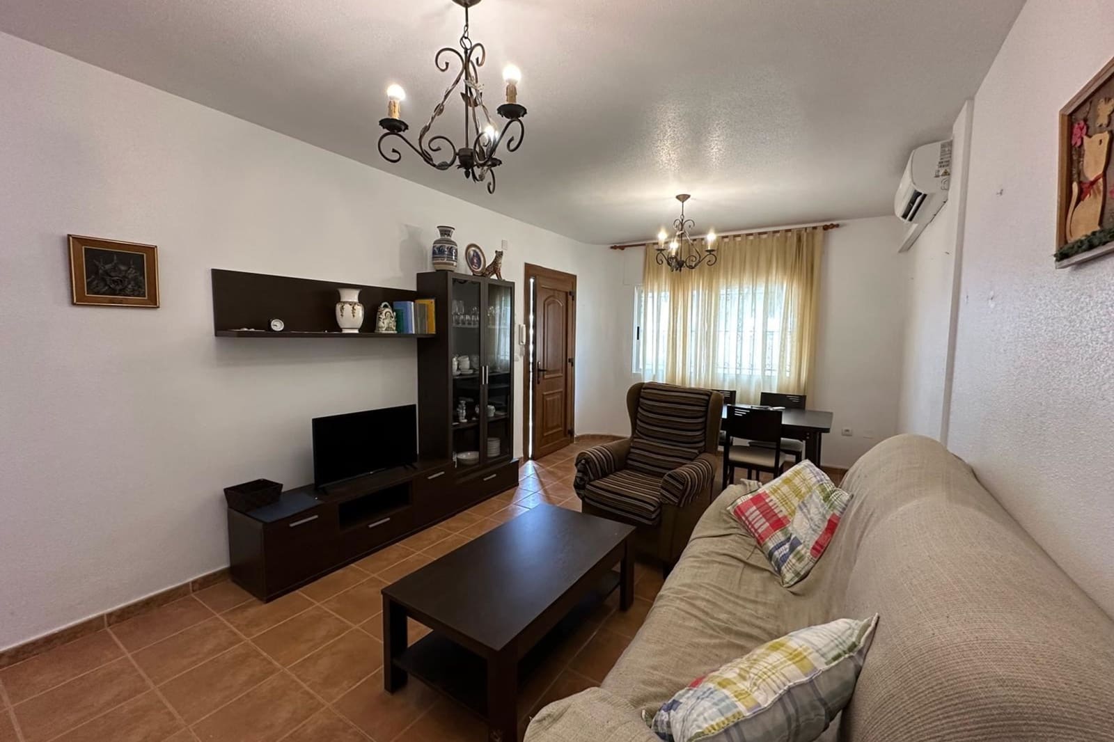 4 bedroom Townhouse for sale in Los Alcazares - € 209,900 (Ref: 9484973)