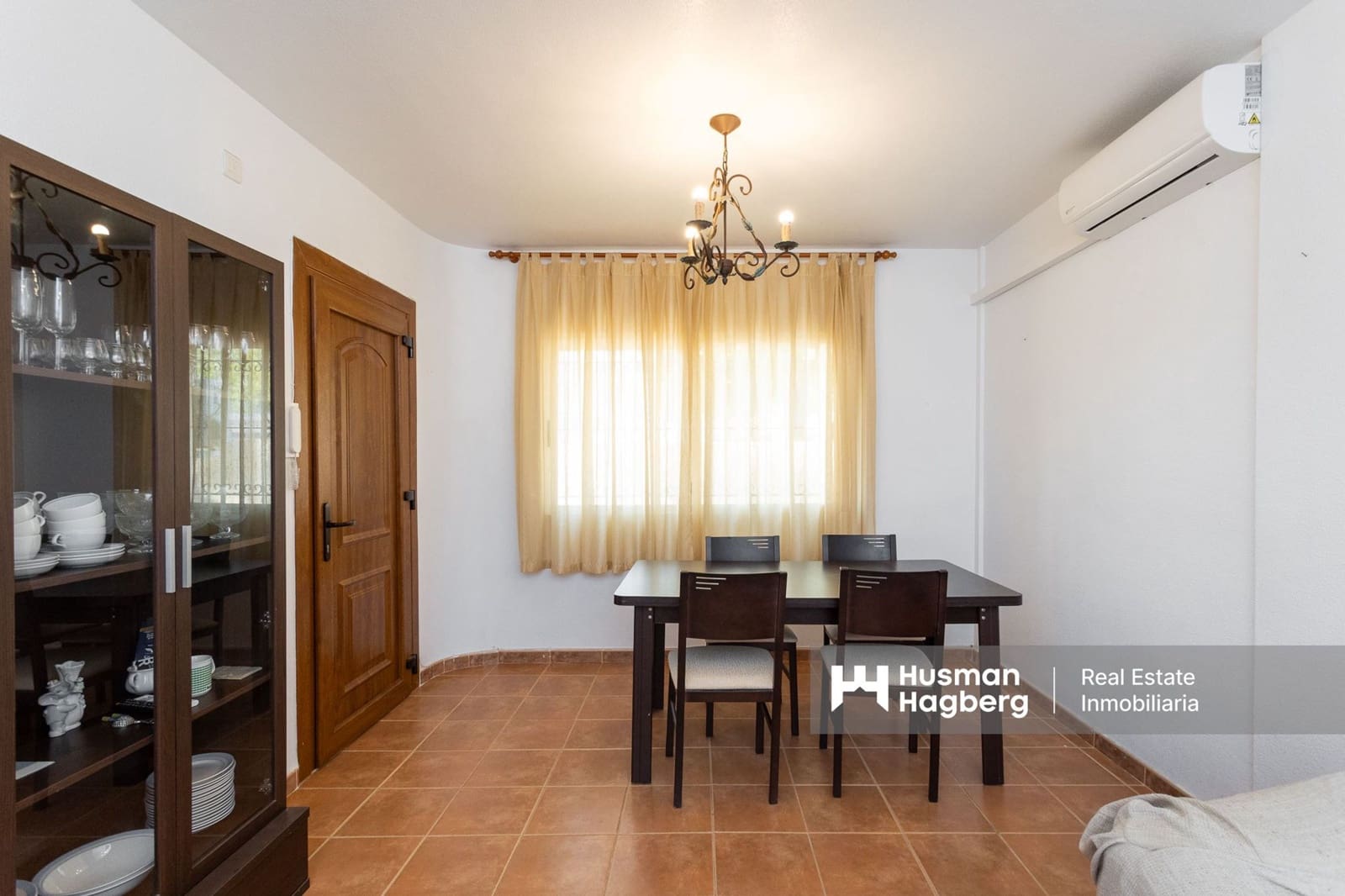 4 bedroom Townhouse for sale in Los Alcazares - € 209,900 (Ref: 9484973)