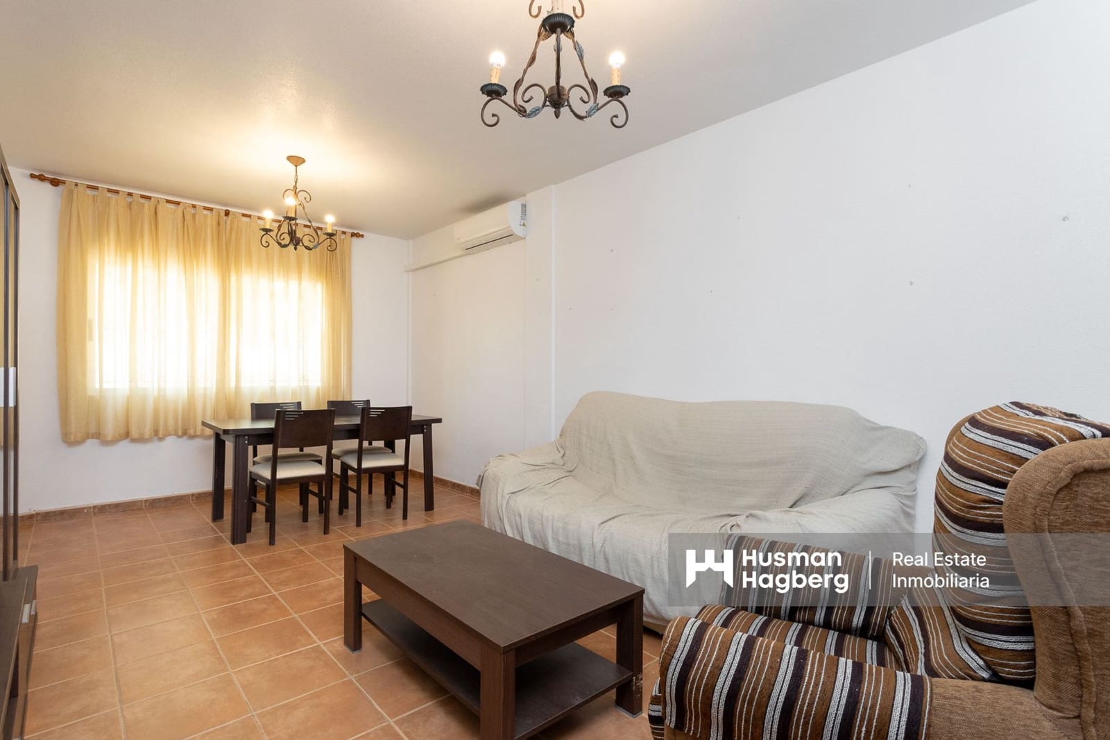 4 bedroom Townhouse for sale in Los Alcazares - € 209,900 (Ref: 9484973)
