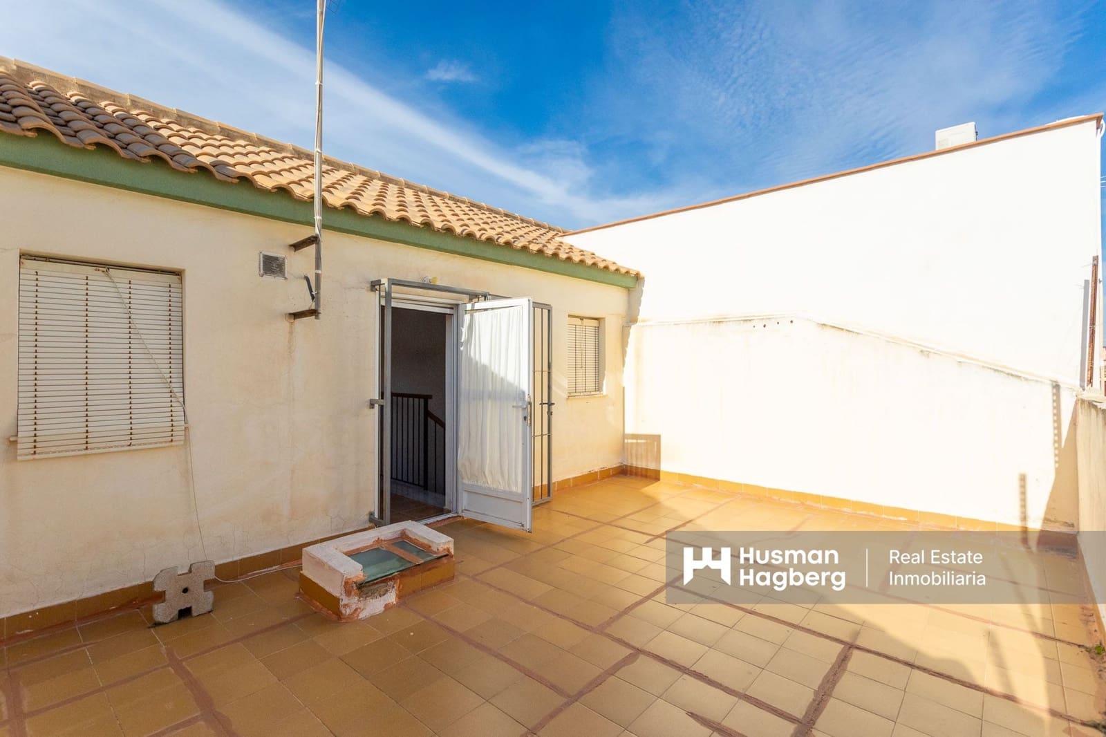 4 bedroom Townhouse for sale in Los Alcazares - € 209,900 (Ref: 9484973)