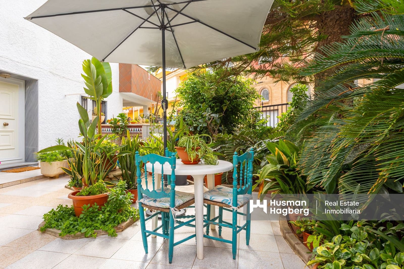 5 bedroom Villa for sale in El Algar with pool - € 269,900 (Ref: 9496402)