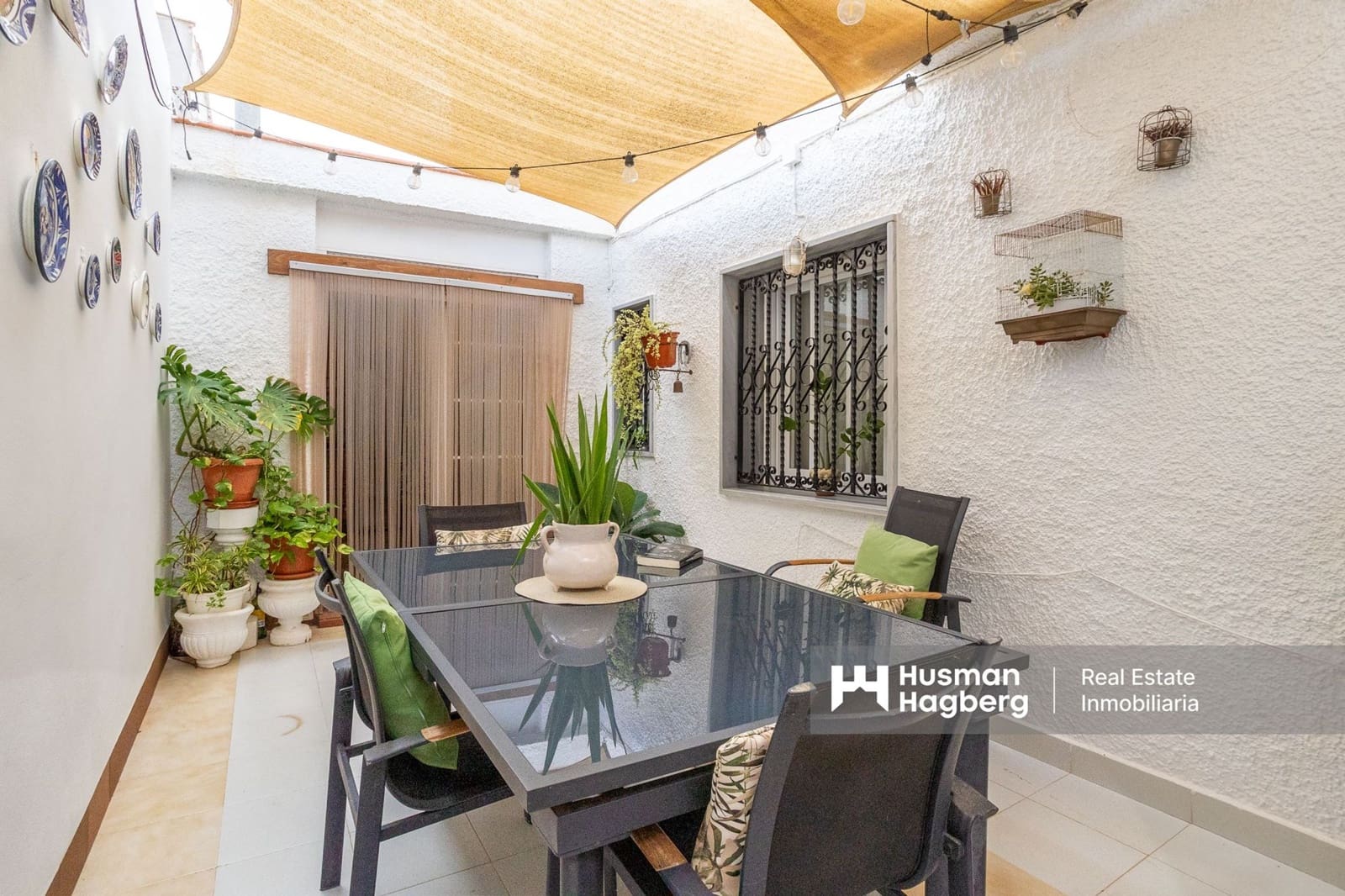 5 bedroom Villa for sale in El Algar with pool - € 269,900 (Ref: 9496402)